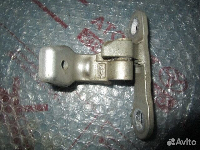 Петля двери задней левой верхняя Opel Vectra C 200