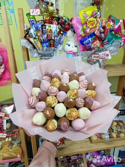 Клубника в шоколаде букеты и наборы