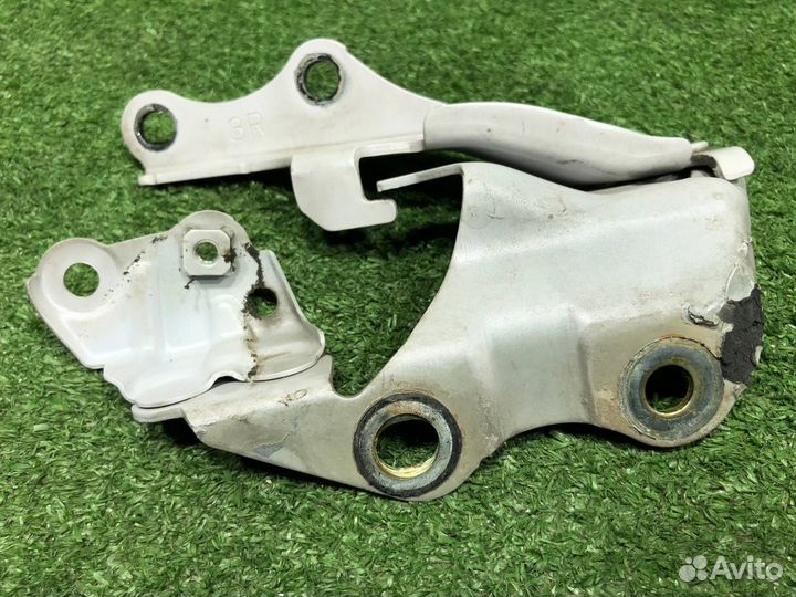 Петли капота передние Lexus Gs460 URS190 1UR-FSE