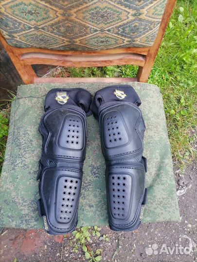 Налокотники мото icon