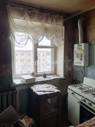 2-к. квартира, 48 м², 5/5 эт.