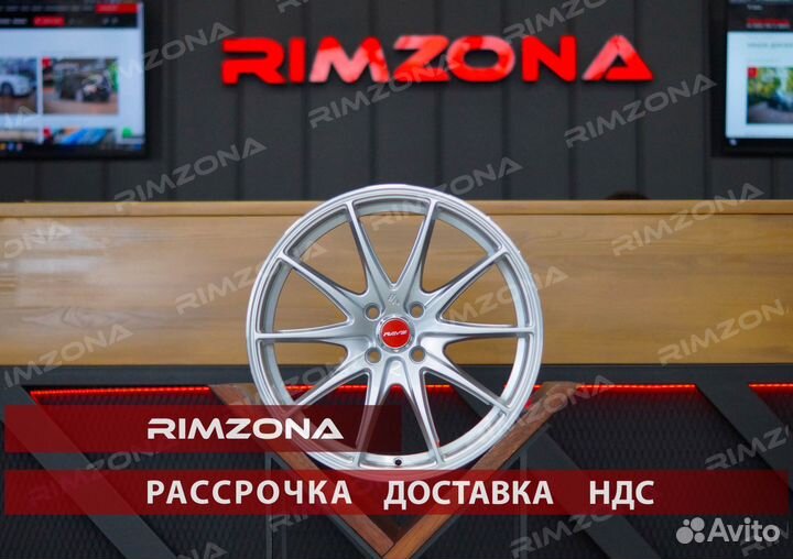 Литые диски Rays R17 на Rio, Solaris, Vesta