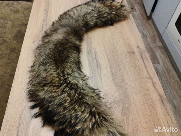 Меховой воротник енот