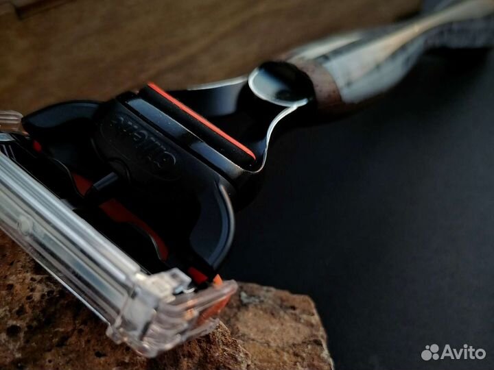 Бритвенный станок ручной работы Gillette Fusion