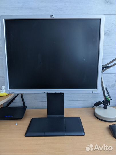Монитор hp