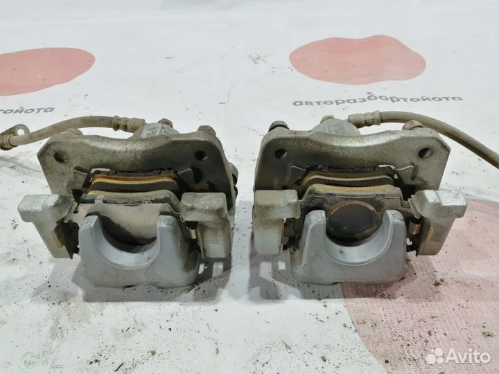 Суппорт задний Toyota Camry 50