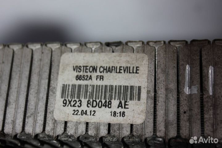 Радиатор охлаждения Jaguar XF (2012)