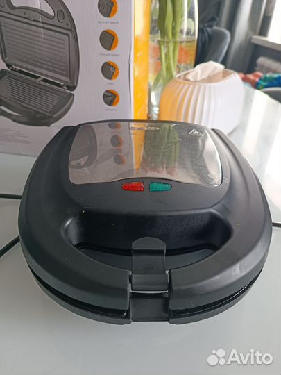 Универсальный пекарь dexp UP-701/4