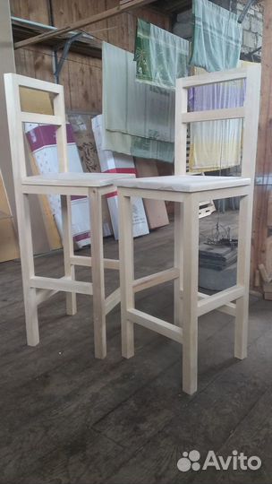 Барный стул