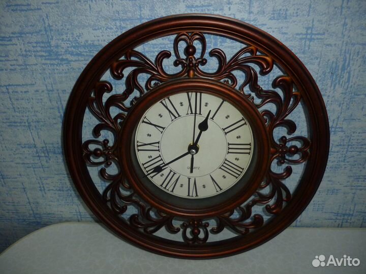 Часы настенные
