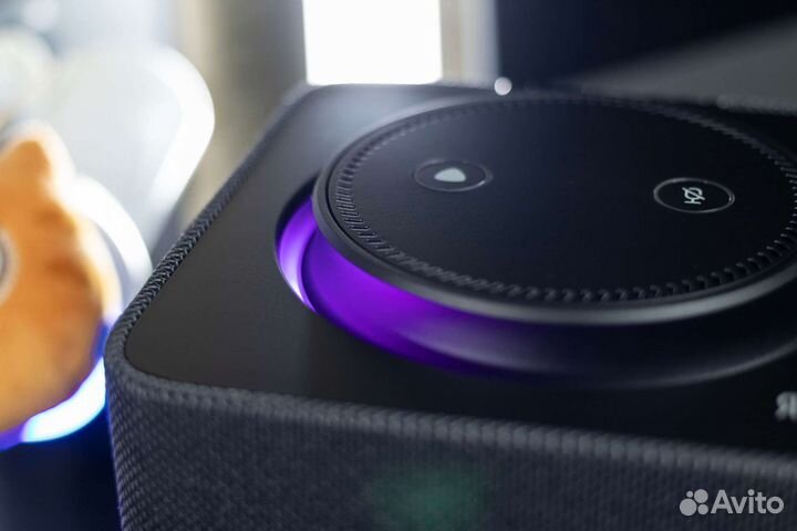 Яндекс станция макс