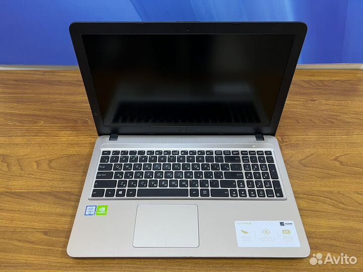 Игровой ноутбук Asus