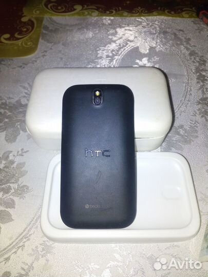 Продам телефон