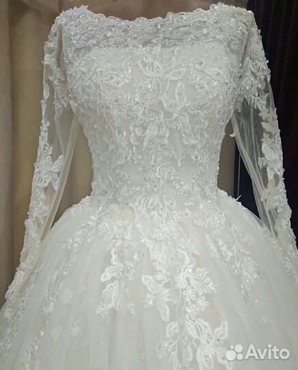 Продаю свадебное платье