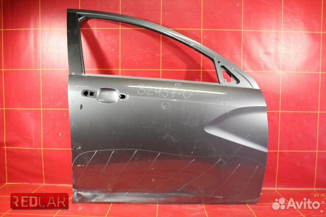 Дверь передняя прав LADA Vesta