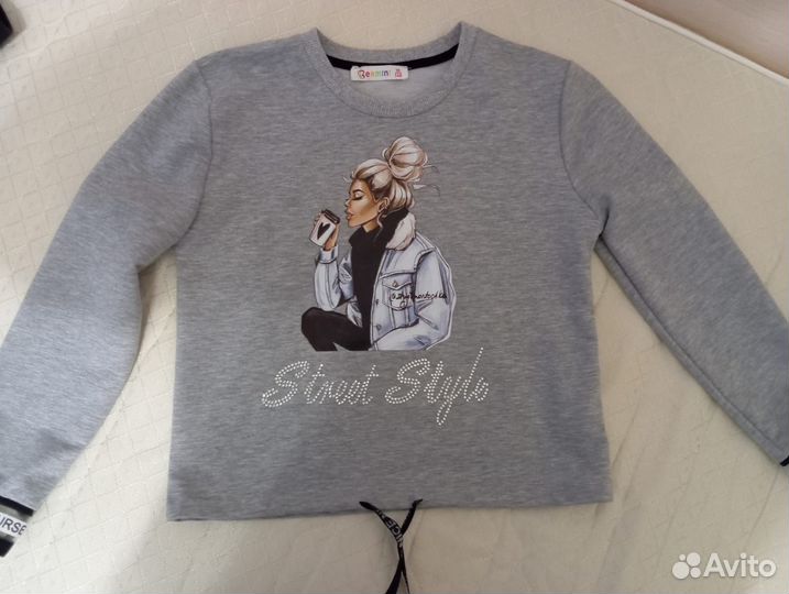 Лонгслив для девочки 140