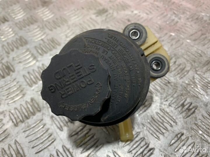 Бачок гидроусилителя Kia Cerato TD