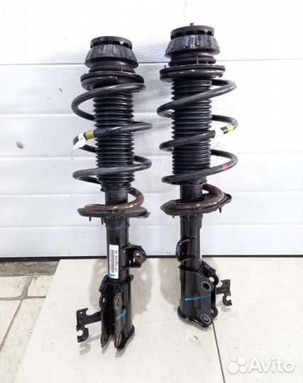 Стойка передняя Kia Picanto 3 JA