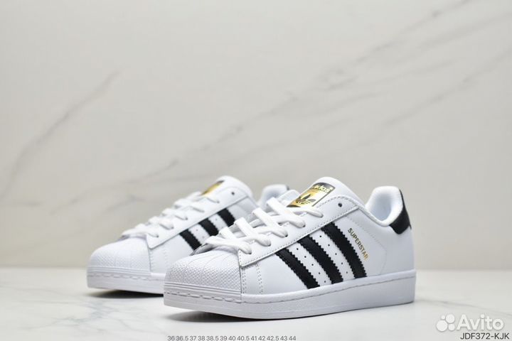 Кроссовки Adidas originals Superstar Р37,5