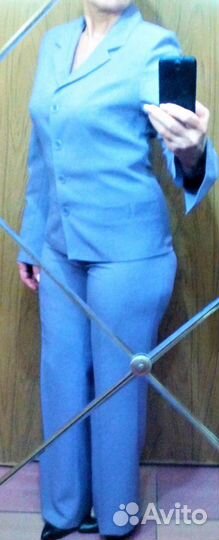 Брючный костюм офисный