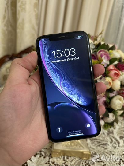 iPhone Xr, 64 ГБ