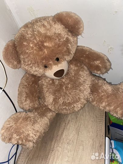 Плюшевый медведь