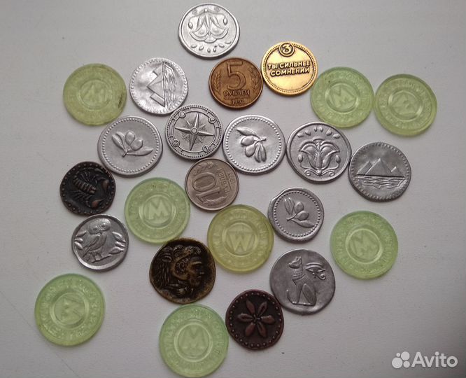 Сувенирные монеты и жетоны