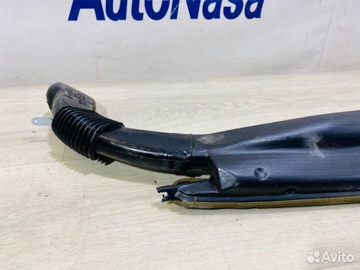 Воздуховод отопителя центральный Kia Spectra седан