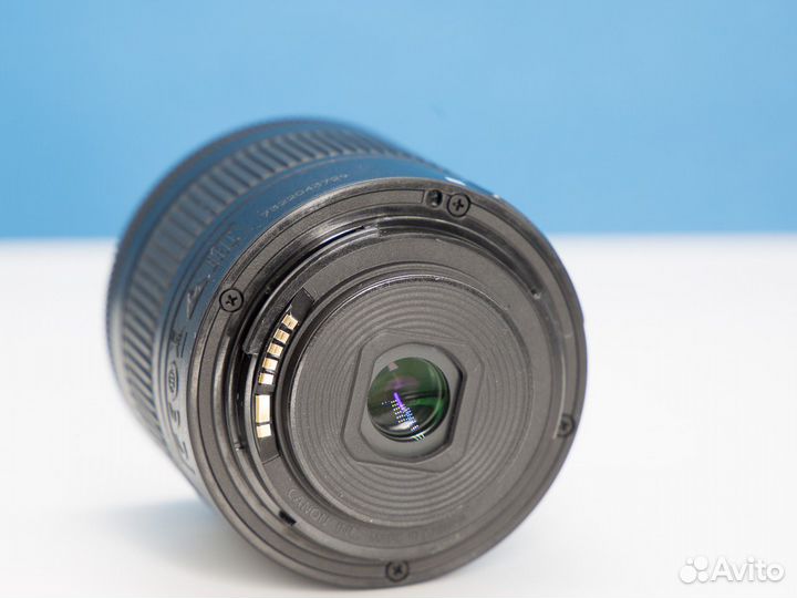 Canon EF-S 18-55mm f/4-5.6 IS STM