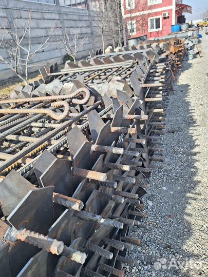 Анкер вкручиваемый забиваемый Профессиональный