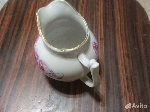 Молочник фарфоровый