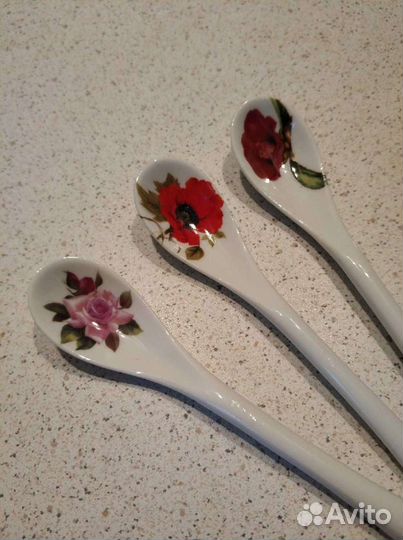 Фарфоровые чайные ложки