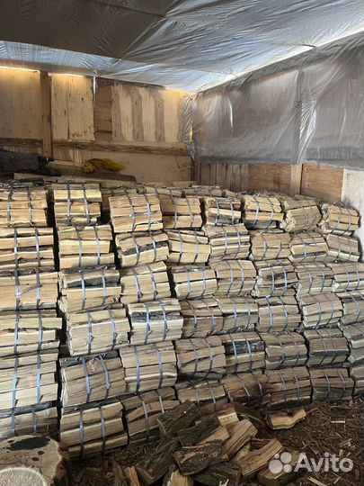 Дрова колотые вязанки