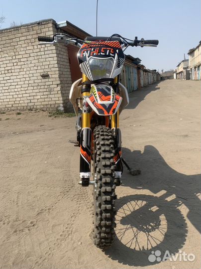 Regulmoto athlete