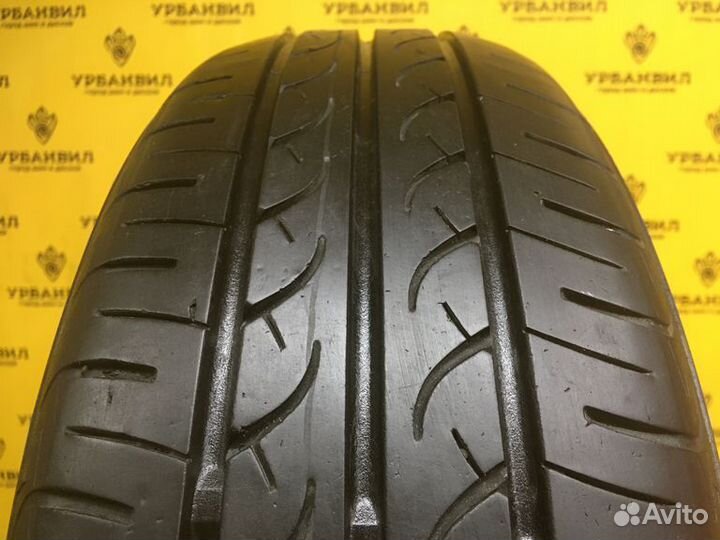 Yokohama BluEarth AE01 165/65 R15 81S