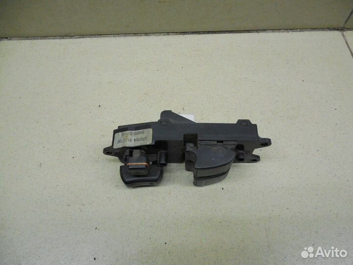 Блок управления стеклоподъемниками Corolla E12 200