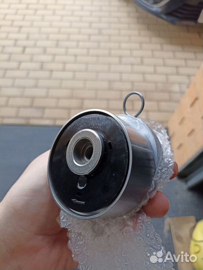 Ролик натяжной ремня грм