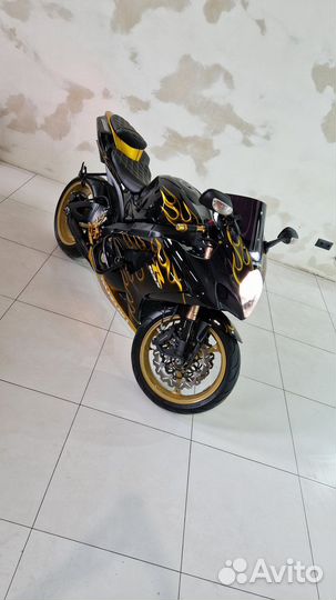 Продам Suzuki GSX-R 1000