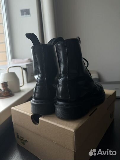 Dr.Martens (37) 1460 Mono 8 люверсов оригинал