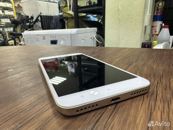 Xiaomi Redmi Note 5A, 2/16 ГБ