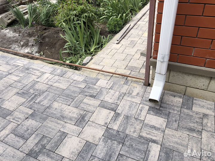 Укладка тротуарной плитки