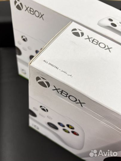 Xbox series s 1 Tb (черный)