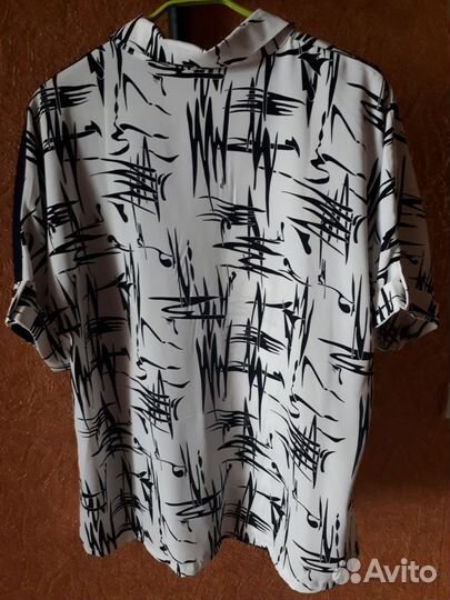 Блузка женская новая56р-р