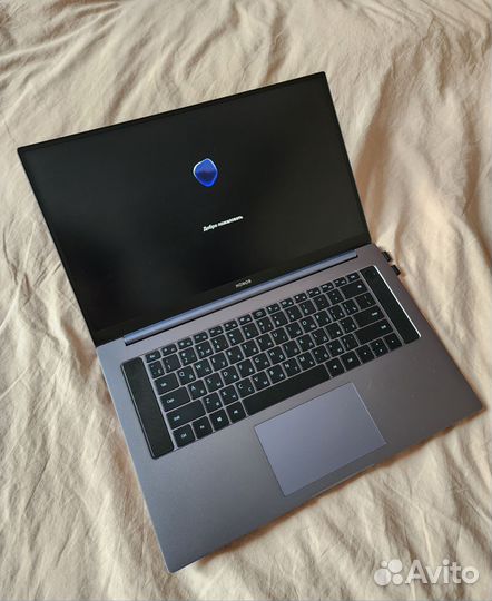 Honor magicbook pro 16