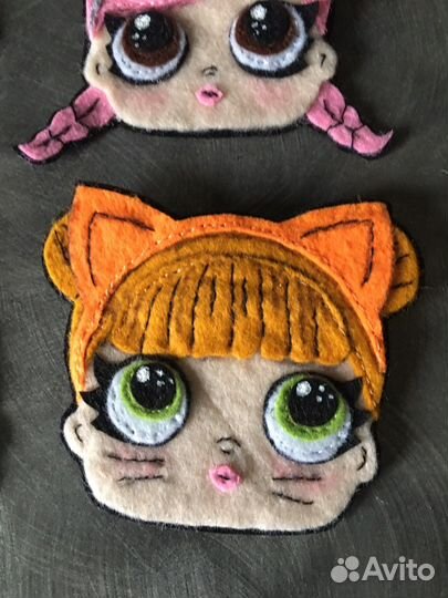 Брошки значки LOL