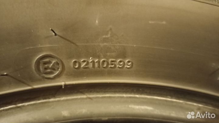 Hankook Winter I'Pike 235/65 R17 104T