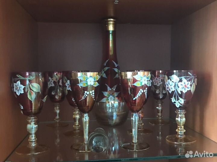 Комплект фужеров с графином