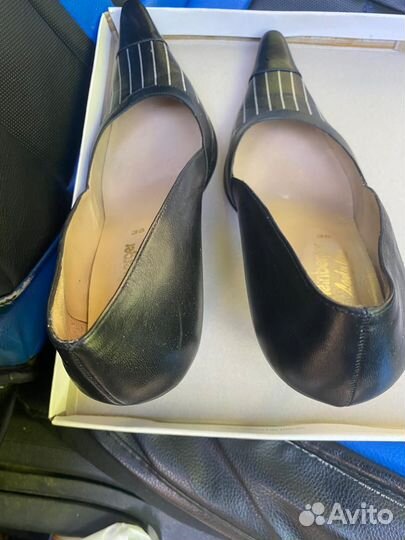 Туфли женские 38 размер черные на каблуке
