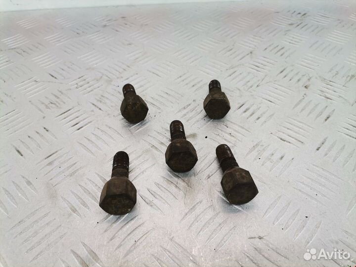 Болт Fiat Ducato 2 рест. 2002 701601139B