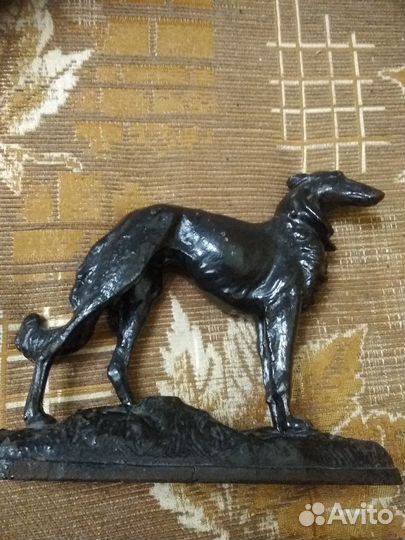 Каслинское литье, Собака борзая